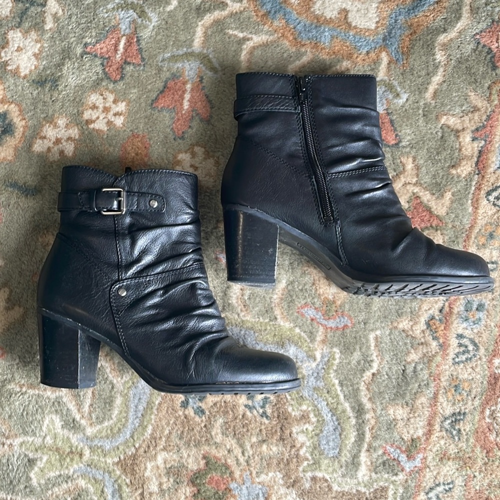 Naturalizer boot heel bucket black silver 7.5 leather upper comfy good used